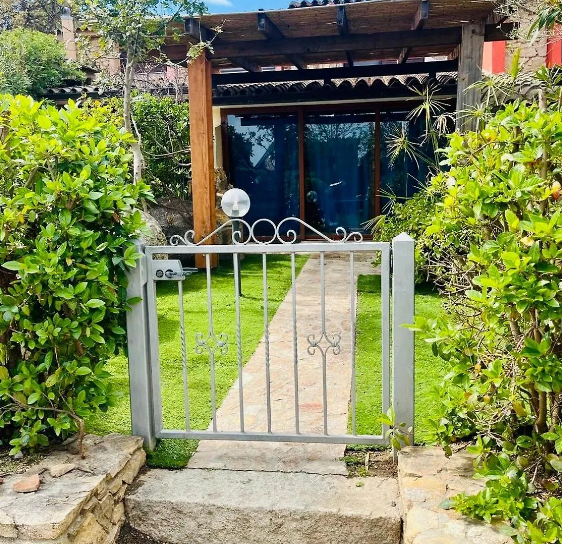 Is Traias Villa Azzurra A Due Passi Dal Mare 0*, Is Traias איטליה